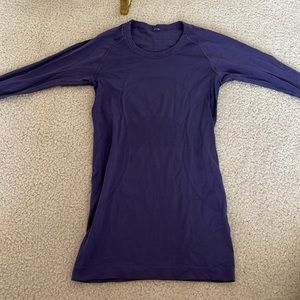 Lululemon athletic shirt
